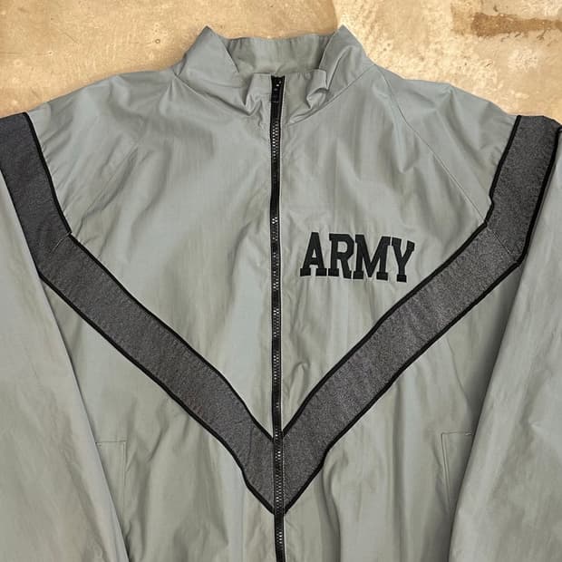 L US ARMY IPFU 바람막이