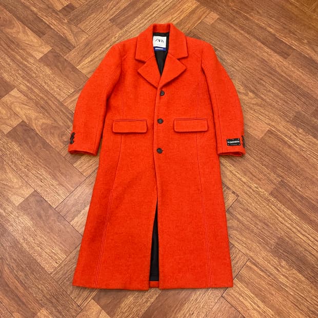 자라 X 아더에러 롱 코트