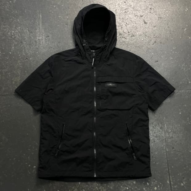 105 캘빈클라인 반팔 바람막이