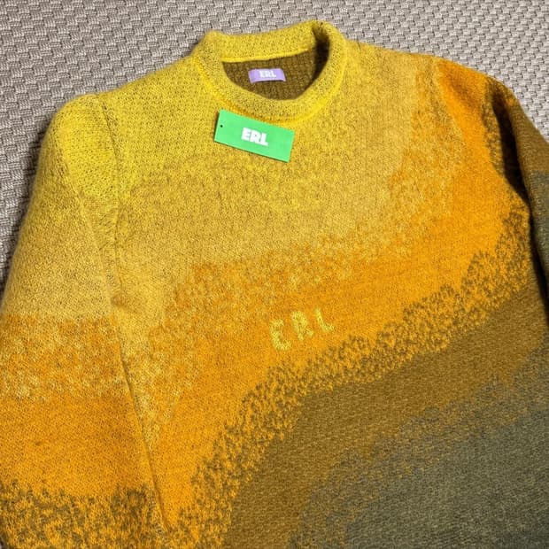 ERL 모헤어 울 니트