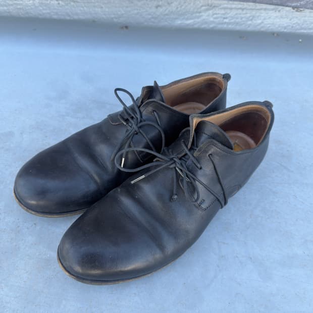 Layer-0 black Cordovan derby shoes 44