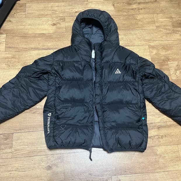 acg 루나레이크 패딩 s