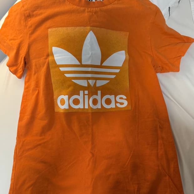 아디다스 반팔 티