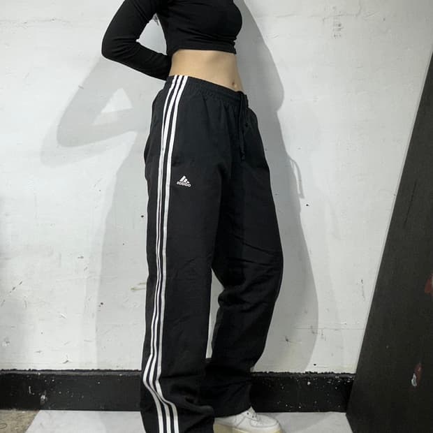 아디다스 블랙 화이트 삼선 스몰 로고 와이드 트랙 팬츠 추리닝 바지 S 