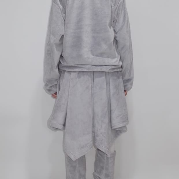 지초이 컴포트 23-007 후리스 스커트 그레이