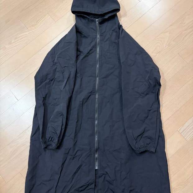 [1] YZY RC-01 블랙 이지 고샤 레인코트