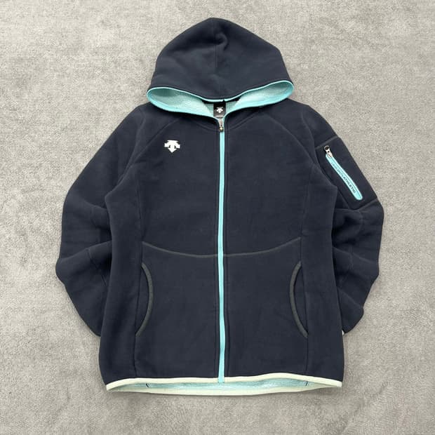 100 데상트 플리스 후드집업