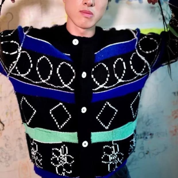 유쓰배쓰 리버시블 가디건 새상품