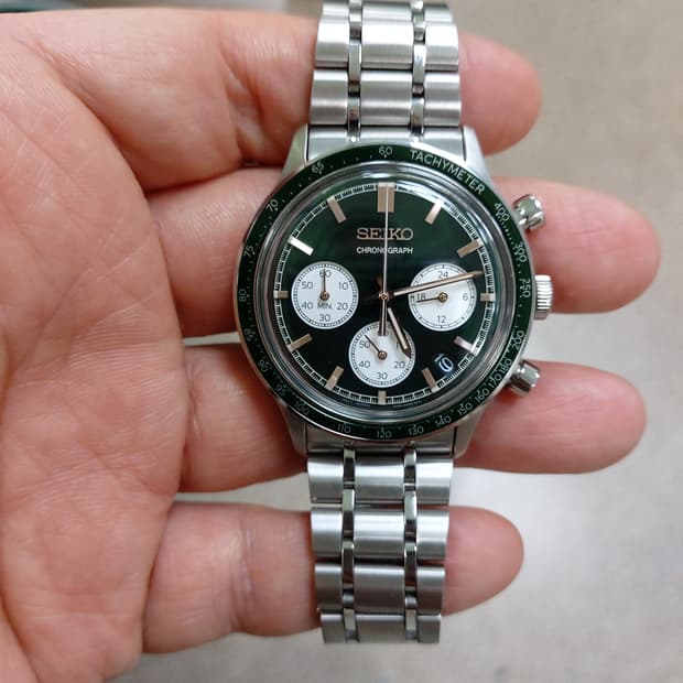 세이코 크로노그래프 그린