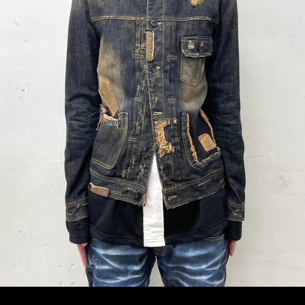 Distressed patchwork washed denim jacket