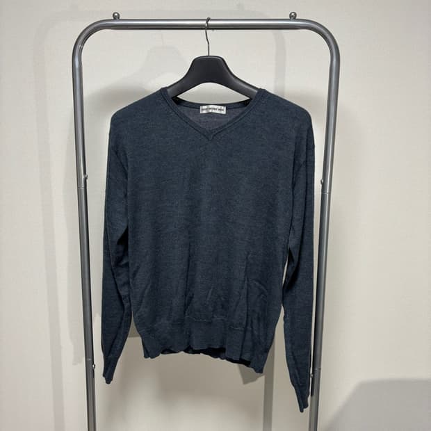 L) 이세이미야케 맨 브이넥 니트