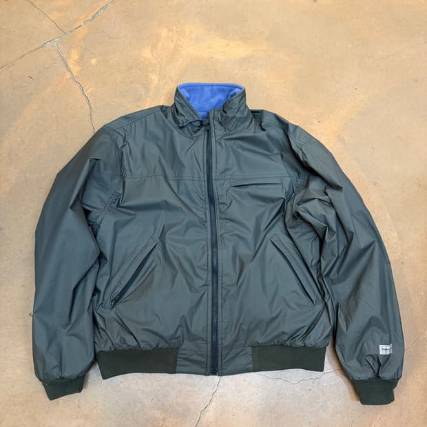 디스이즈네버뎃 리버시블 웜업 자켓