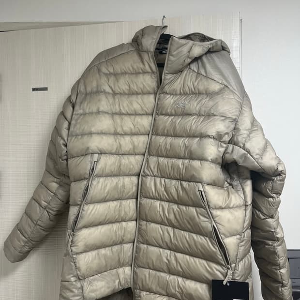 아크테릭스 세륨 후디 룬 XXL