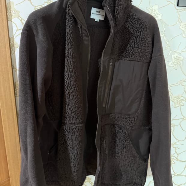 유니클로 화이트마운티니어링 브라운 XL