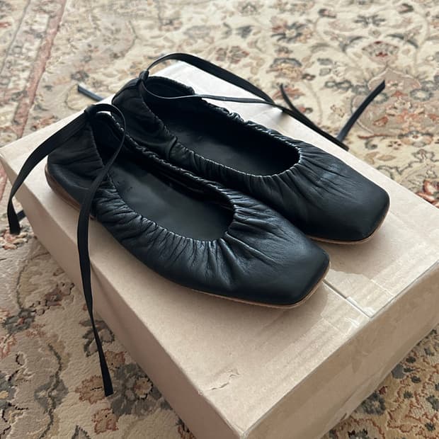 Yuji 램스킨 플랫