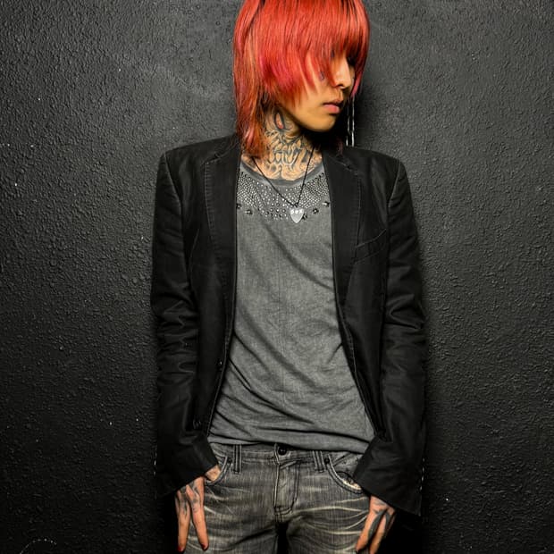 Wax Coating 2-Button Blazer