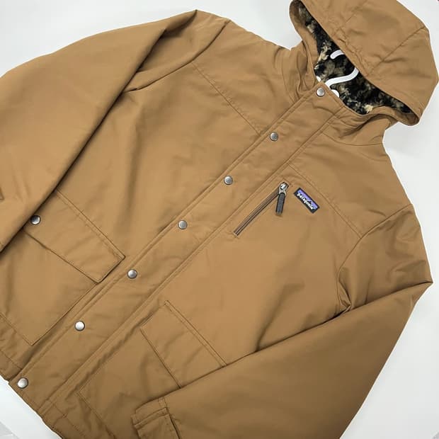 14t 파타고니아 브라운 아우터