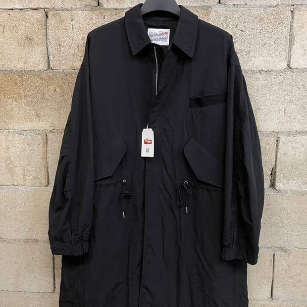 벌스데이수트 크링클 파카 