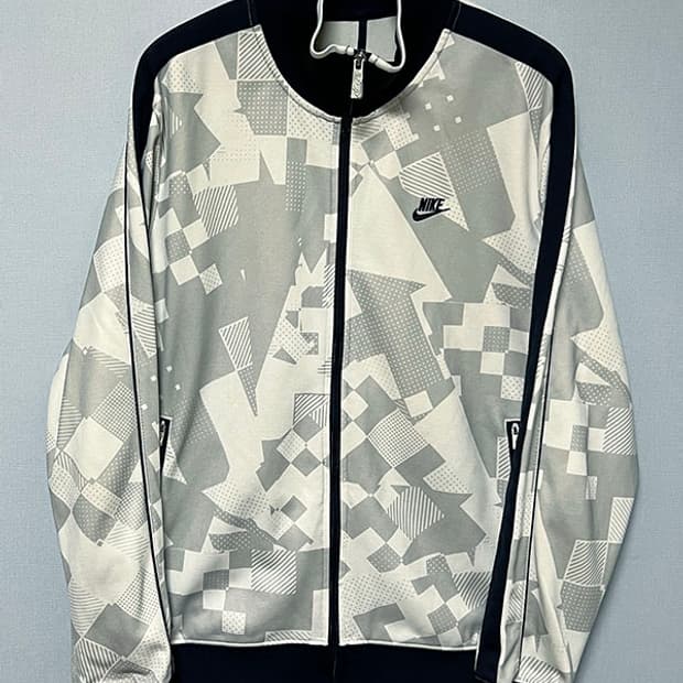 NIKE 나이키 기하학 픽셀 그래픽패턴 남자 트랙자켓 져지 XL 105