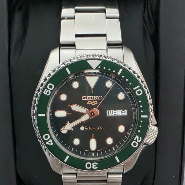 세이코(SEIKO)5 오토메틱 Sports 그린 다이버 SRPD63K1 