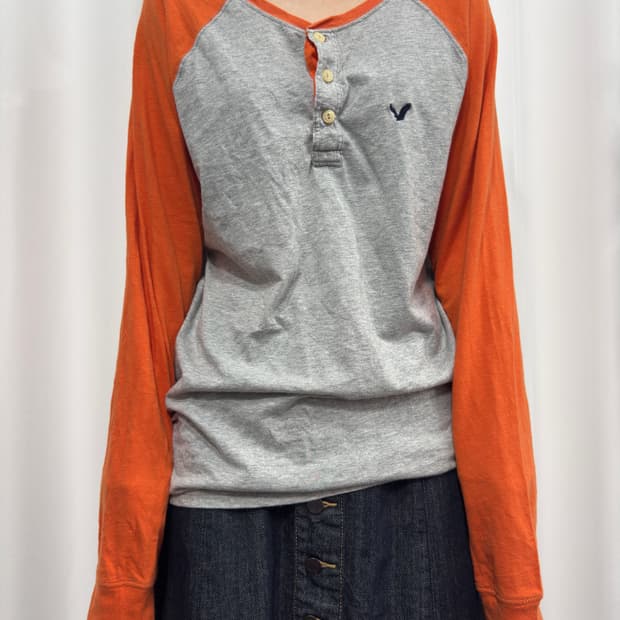 american eagle longsleeve