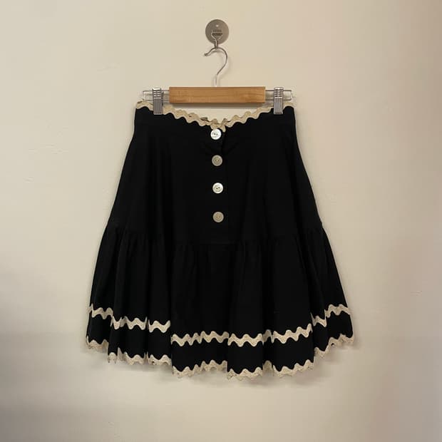 Wave mini skirt