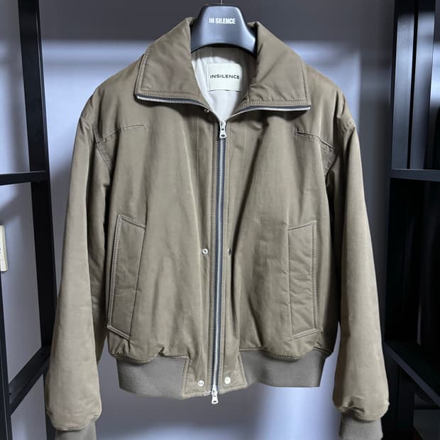 23FW 인사일런스 블루종