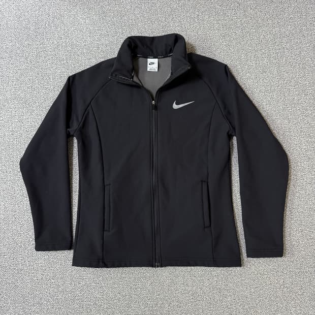 나이키 소프트쉘 트랙탑 여성용 M