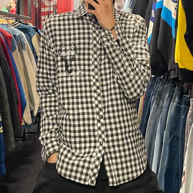 [IM] vtg 레트로 스몰 체크 모노톤 자수 셔츠