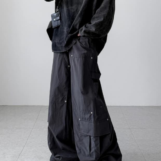 영재 유어너스 디아즈 리벳 카고 팬츠 차콜