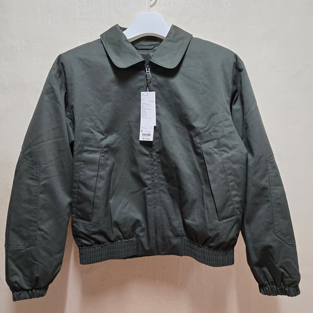 유니클로U 퍼프테크 쇼트블루종