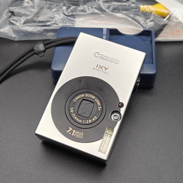 캐논 ixy10 (익서스70) 빈티지디카 