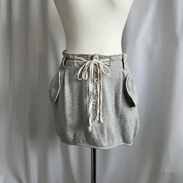grey button mini skirt
