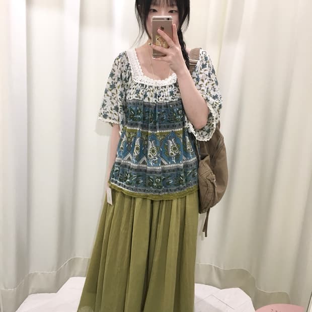 hagumi hippie blouse