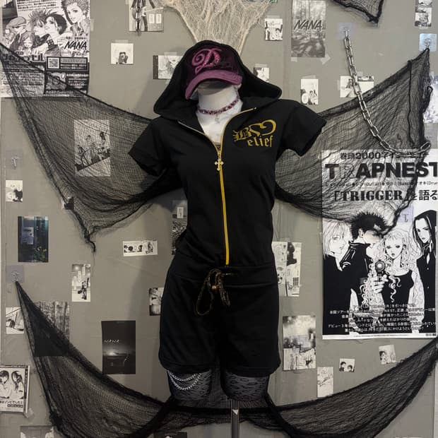 Onegyaru Glitter cross zip half jumpsuit