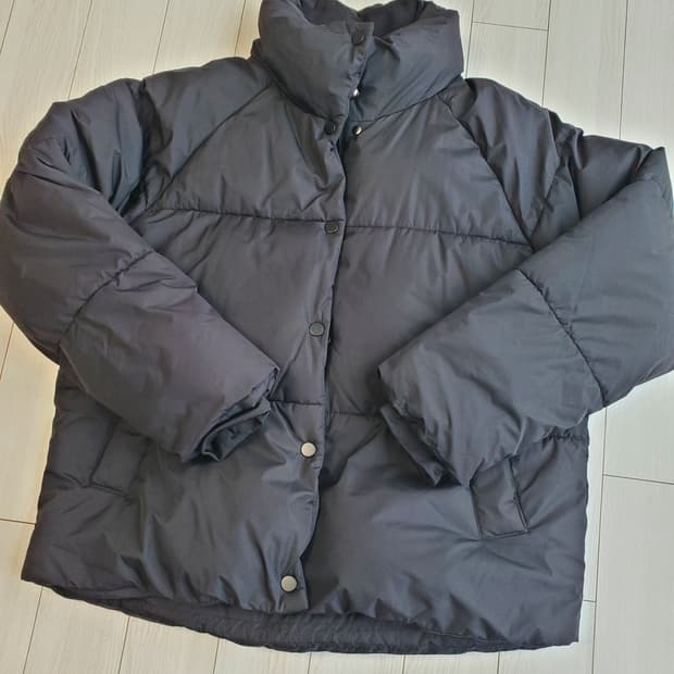 스파오 가볍고 부드러운 마카롱 푸퍼_SPJD94TG01여성 숏패딩 사이즈