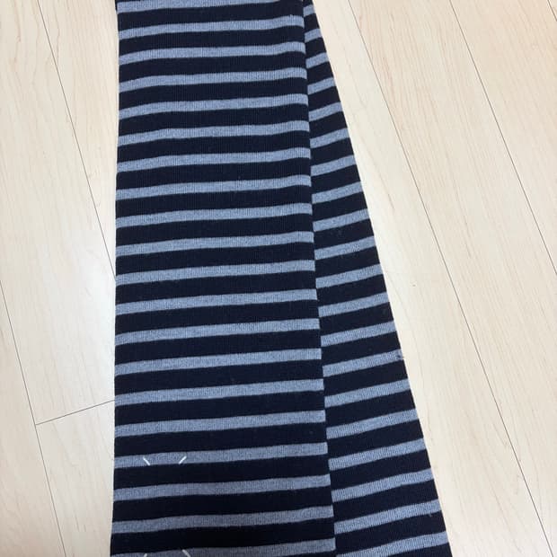 메종 마르지엘라 스트라이프 머플러