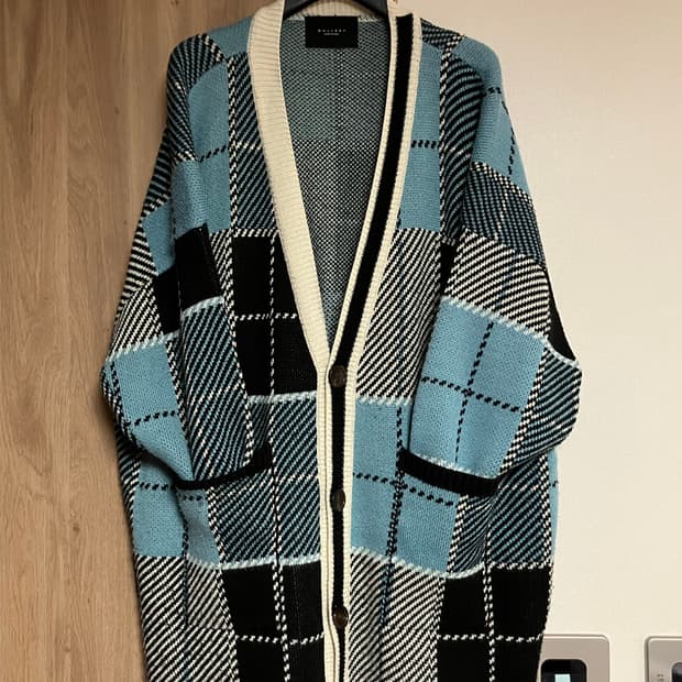 Gallery 체크 패턴 니트 가디건