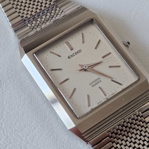 시티즌 Exceed 쿼츠 빈티지 시계