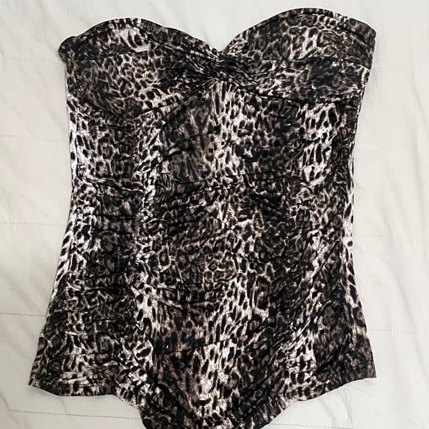 갸루 레오파드 글리터 튜브탑