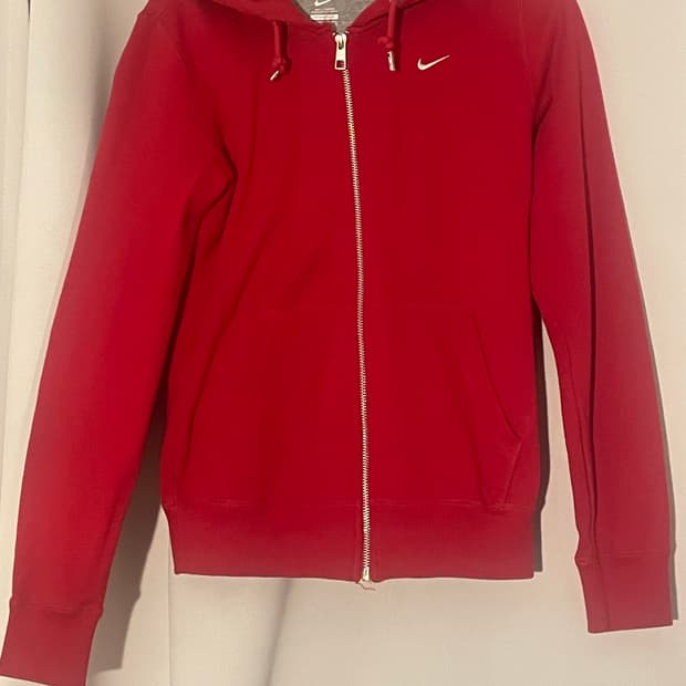 나이키 레드 후드집업 슬림핏