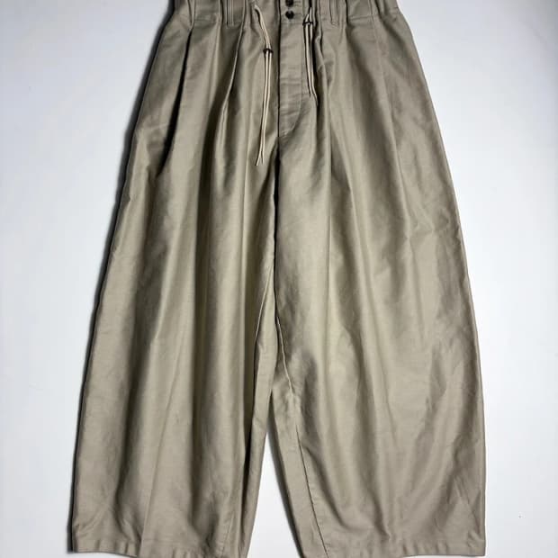 실라주 Sillage 24FW 서큘러 와이드 팬츠 R3115
