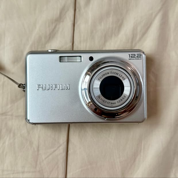 입문자 강력추천) 후지필름 FinePix J32 디카 (실버 색상/S급)