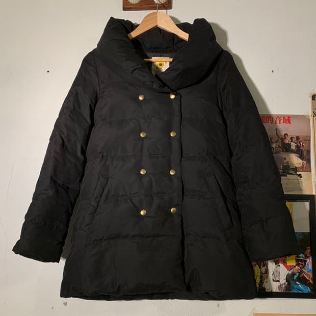 레이빔즈 하이 숄카라 패딩 블랙