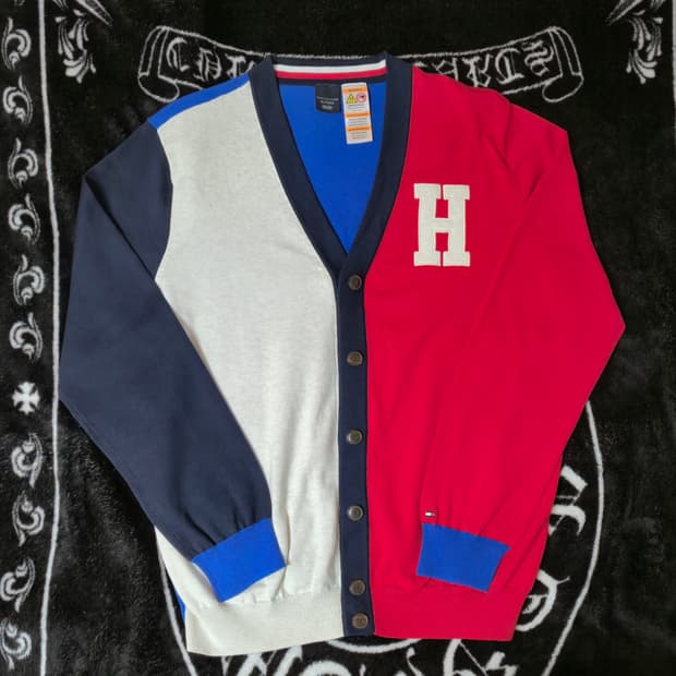 타미힐피거 가디건