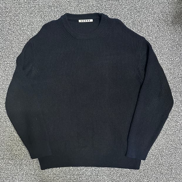 (L) 수아레 블랙 와플 니트