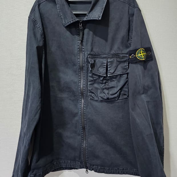 정품 23SS 스톤아일랜드 올드 이펙트 와펜 오버셔츠 100 / L