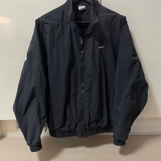 나이키 NRG 솔로 스우시 트랙자켓 L 아시아