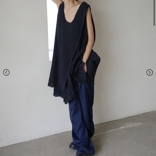 휘 원피스Hwi MINI PLEATS ONEPIECE (MIDNIGHT)