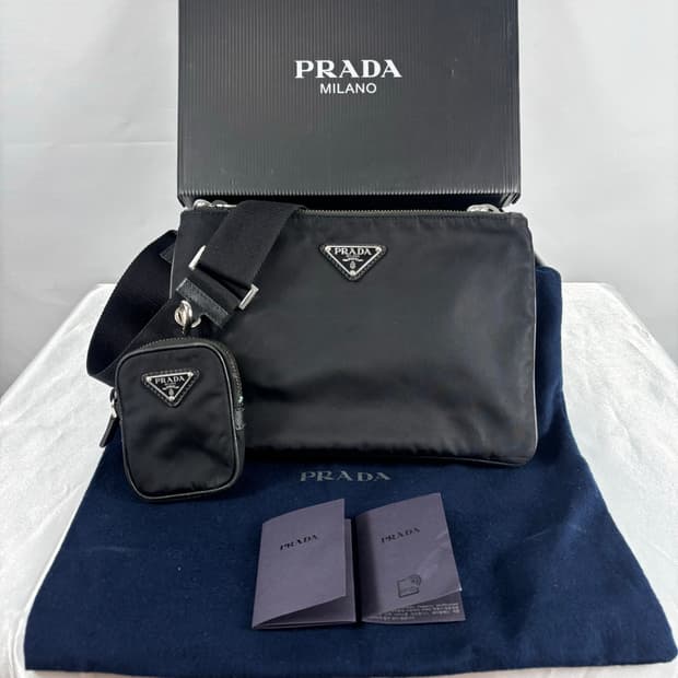 (풀박스/정품)프라다 나일론 삼각로고 크로스백